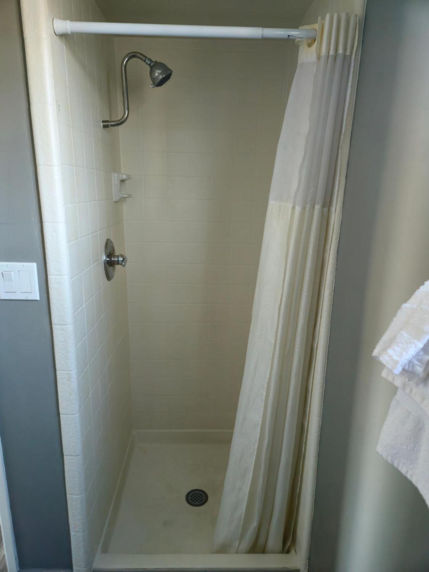 Heritage Inn Милпитас Экстерьер фото